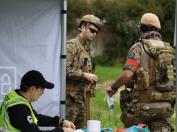 2026-15-16 Jogo Boots on the Ground